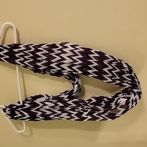 Purple and white chevron print infinity scarf
